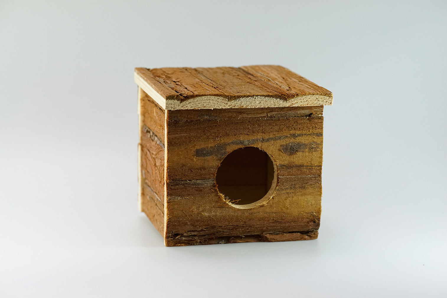 Living World Tree House Real Wood Cabin - S/M/L – 88 Pets Mart
