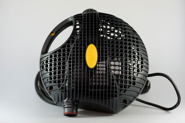 Laguna Max-Flo 2900 Waterfall & Filter Pump For ponds up to 5800 U.S. gal (22000 L) PT8252